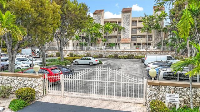 1710 S Ocean Ln 404, Fort Lauderdale, FL 33316