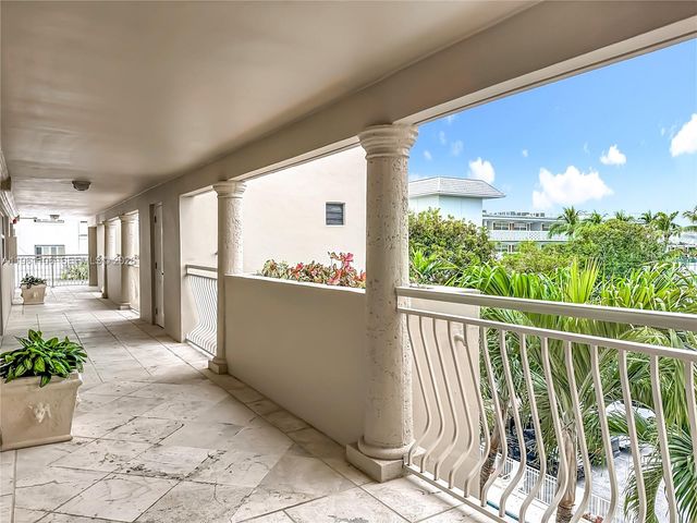 1710 S Ocean Ln 404, Fort Lauderdale, FL 33316