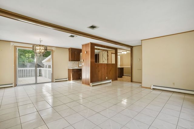 34 Merrimac Drive, Trumbull, CT 06611