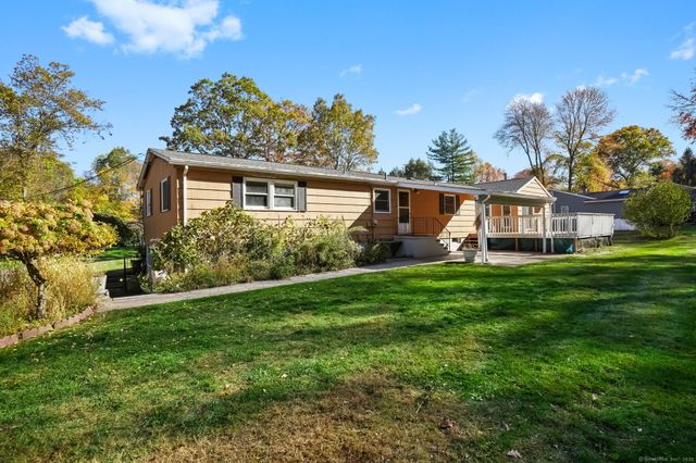 34 Merrimac Drive, Trumbull, CT 06611