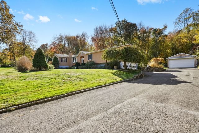 34 Merrimac Drive, Trumbull, CT 06611