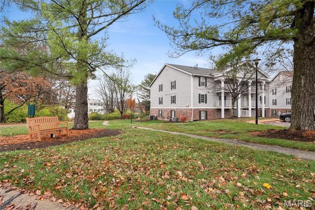 12800 Portulaca Drive F, St Louis, MO 63146