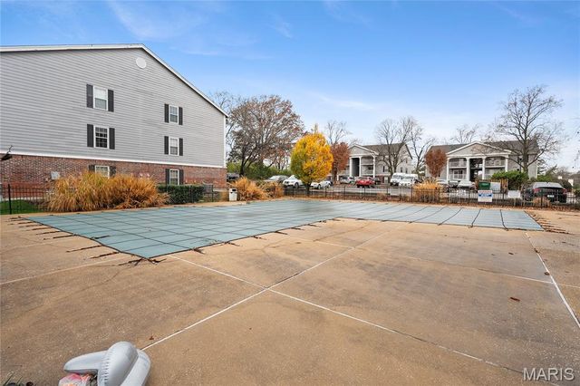 12800 Portulaca Drive F, St Louis, MO 63146