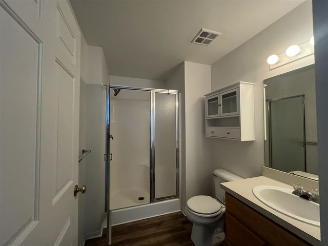 2782 S Knightsbridge Circle, Ann Arbor, MI 48105