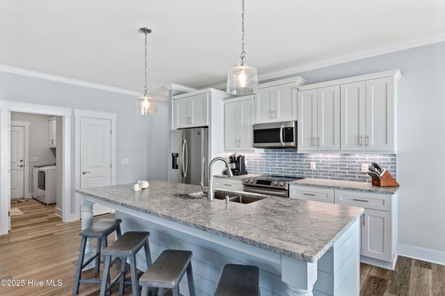 129 NW 8th Street, Oak Island, NC 28465