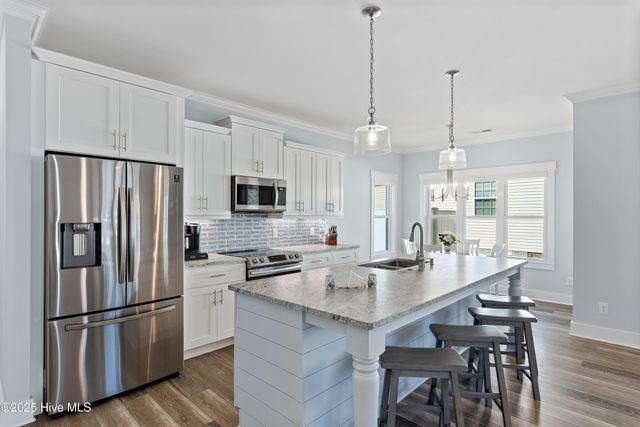 129 NW 8th Street, Oak Island, NC 28465