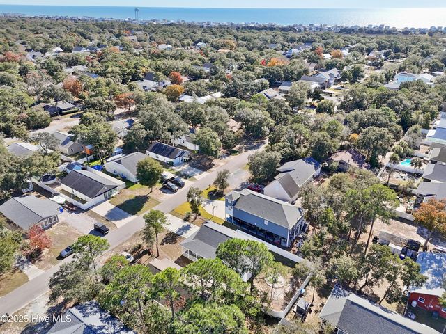 129 NW 8th Street, Oak Island, NC 28465