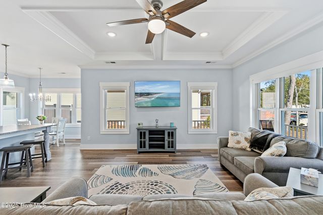 129 NW 8th Street, Oak Island, NC 28465