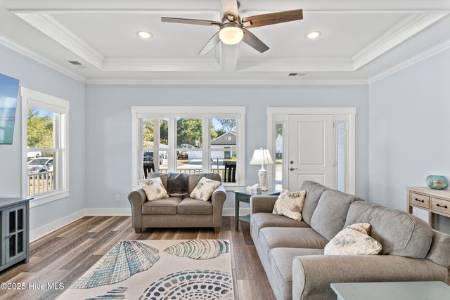 129 NW 8th Street, Oak Island, NC 28465