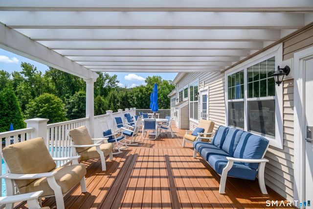 832 Brookside Court 832, Newtown, CT 06470