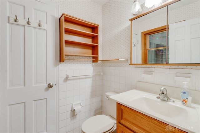 135 Lisa Lane, Yellow Springs Vlg, OH 45387
