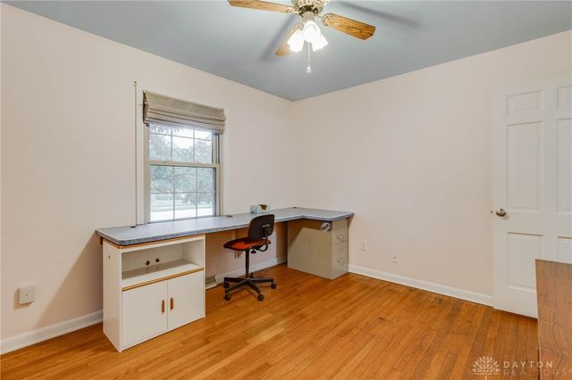 135 Lisa Lane, Yellow Springs Vlg, OH 45387