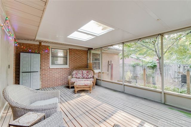 135 Lisa Lane, Yellow Springs Vlg, OH 45387