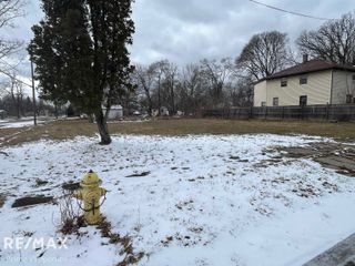 1501 Arlington Avenue, Flint, MI 48506