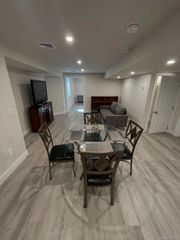 17 Cobbler Lane, East Setauket, NY 11733