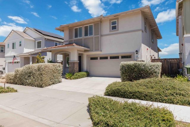 3305 America Dr, Lincoln, CA 95648