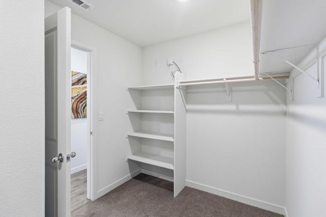 3305 America Dr, Lincoln, CA 95648