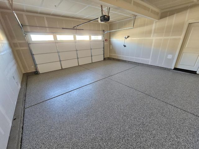 3305 America Dr, Lincoln, CA 95648