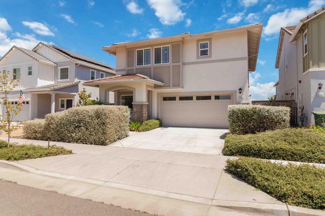 3305 America Dr, Lincoln, CA 95648
