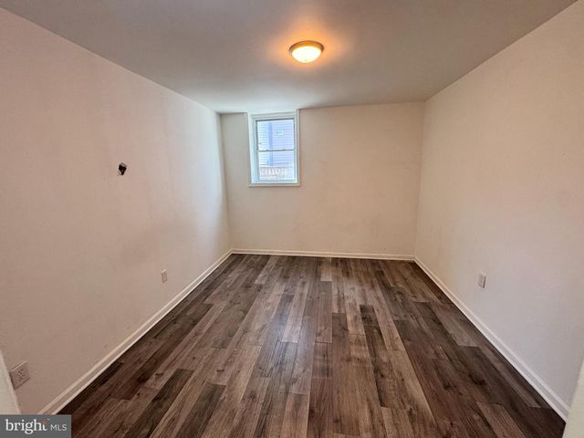 2050 REED ST, Philadelphia, PA 19146