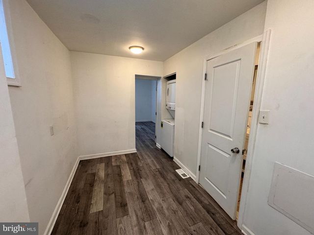 2050 REED ST, Philadelphia, PA 19146
