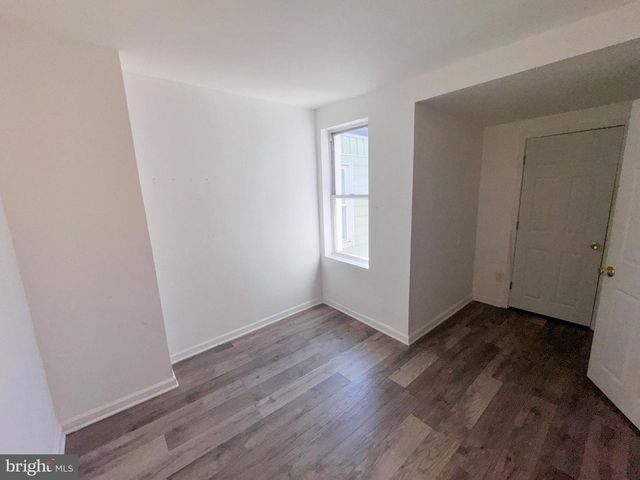 2050 REED ST, Philadelphia, PA 19146
