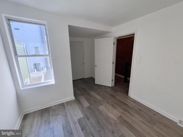 2050 REED ST, Philadelphia, PA 19146