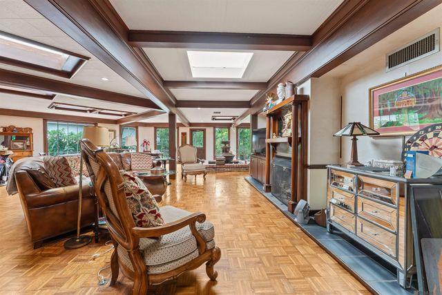 3730 Floyd Dr, Baton Rouge, LA 70808