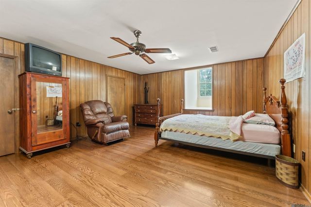 3730 Floyd Dr, Baton Rouge, LA 70808