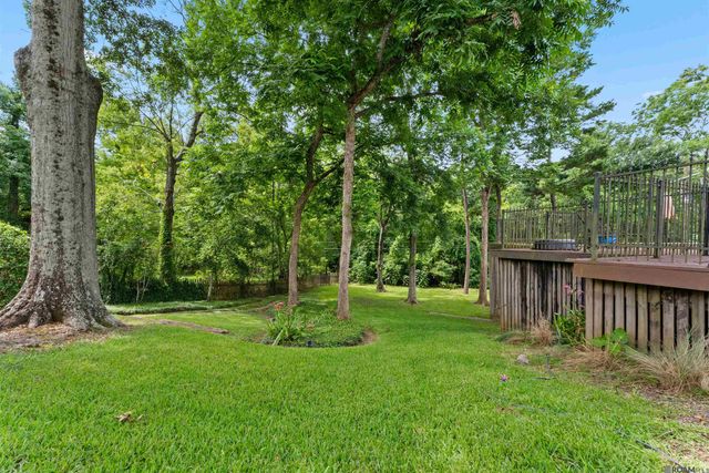 3730 Floyd Dr, Baton Rouge, LA 70808