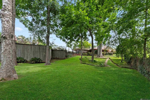 3730 Floyd Dr, Baton Rouge, LA 70808