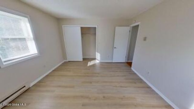 35 Parkwood Street Apt 2, Albany, NY 12208