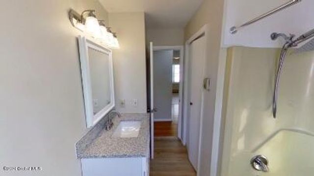 35 Parkwood Street Apt 2, Albany, NY 12208