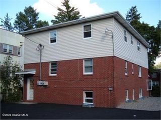 35 Parkwood Street Apt 2, Albany, NY 12208