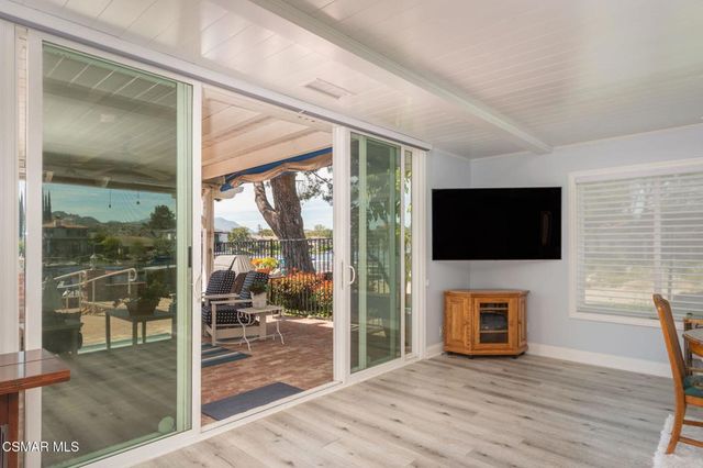 2704 Lakeridge Lane, Westlake Village, CA 91361