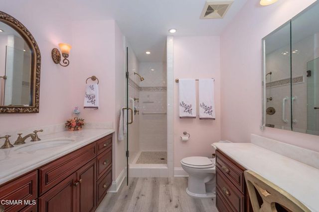 2704 Lakeridge Lane, Westlake Village, CA 91361