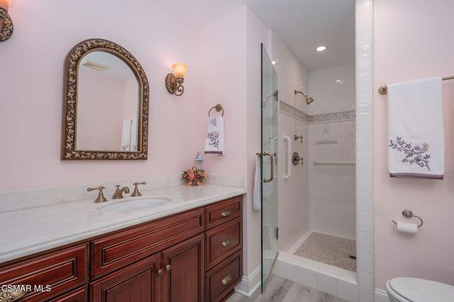 2704 Lakeridge Lane, Westlake Village, CA 91361