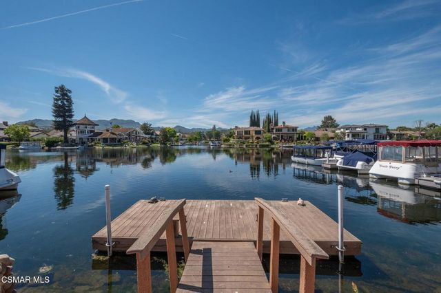 2704 Lakeridge Lane, Westlake Village, CA 91361