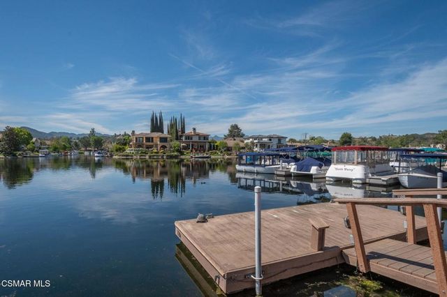 2704 Lakeridge Lane, Westlake Village, CA 91361