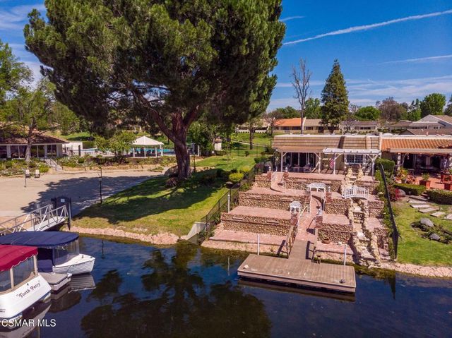 2704 Lakeridge Lane, Westlake Village, CA 91361
