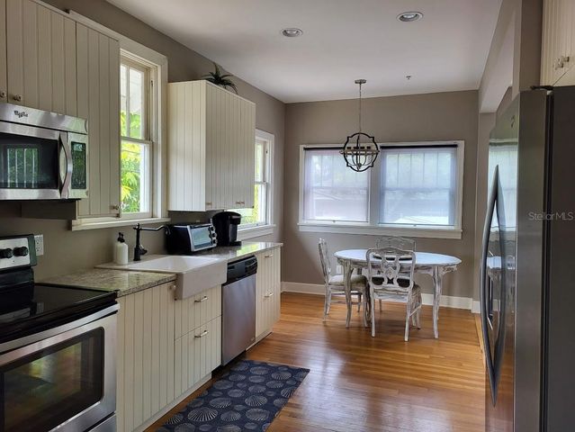 835 7TH AVENUE S A, St Petersburg, FL 33701