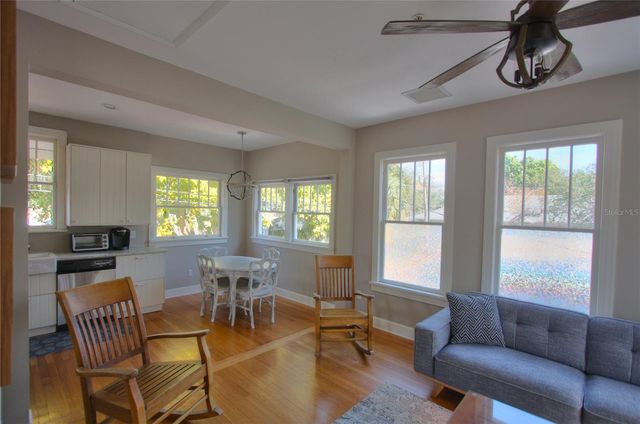 835 7TH AVENUE S A, St Petersburg, FL 33701