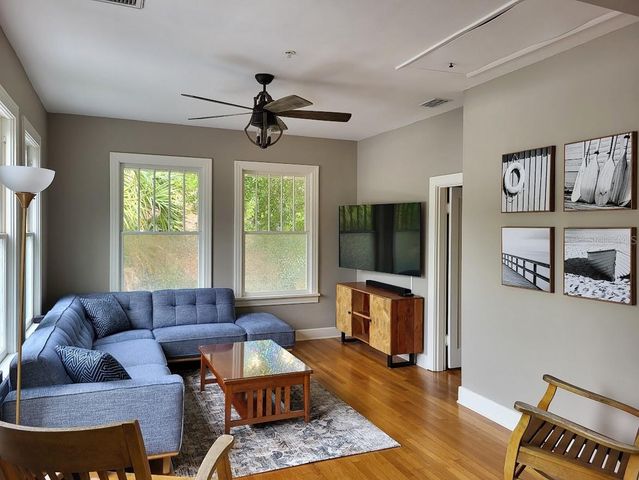 835 7TH AVENUE S A, St Petersburg, FL 33701