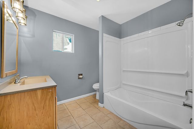 554 Douglas Avenue, Calumet City, IL 60409