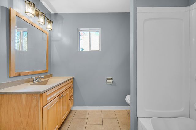 554 Douglas Avenue, Calumet City, IL 60409