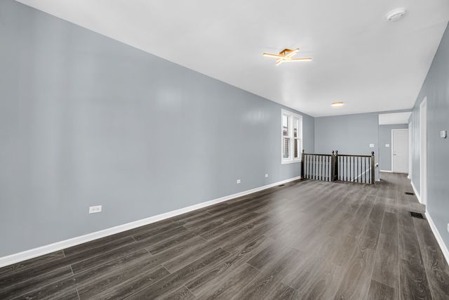 554 Douglas Avenue, Calumet City, IL 60409