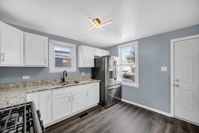 554 Douglas Avenue, Calumet City, IL 60409