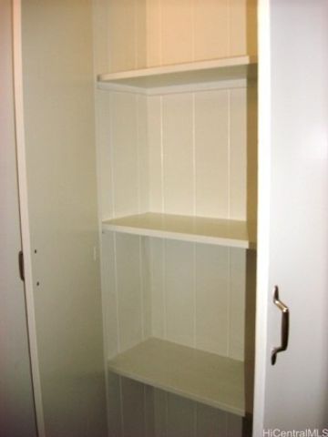 2107 Lime Street B, Honolulu, HI 96826