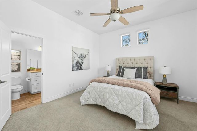 3 Camwood TRL, The Hills, TX 78738