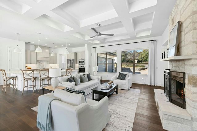 3 Camwood TRL, The Hills, TX 78738